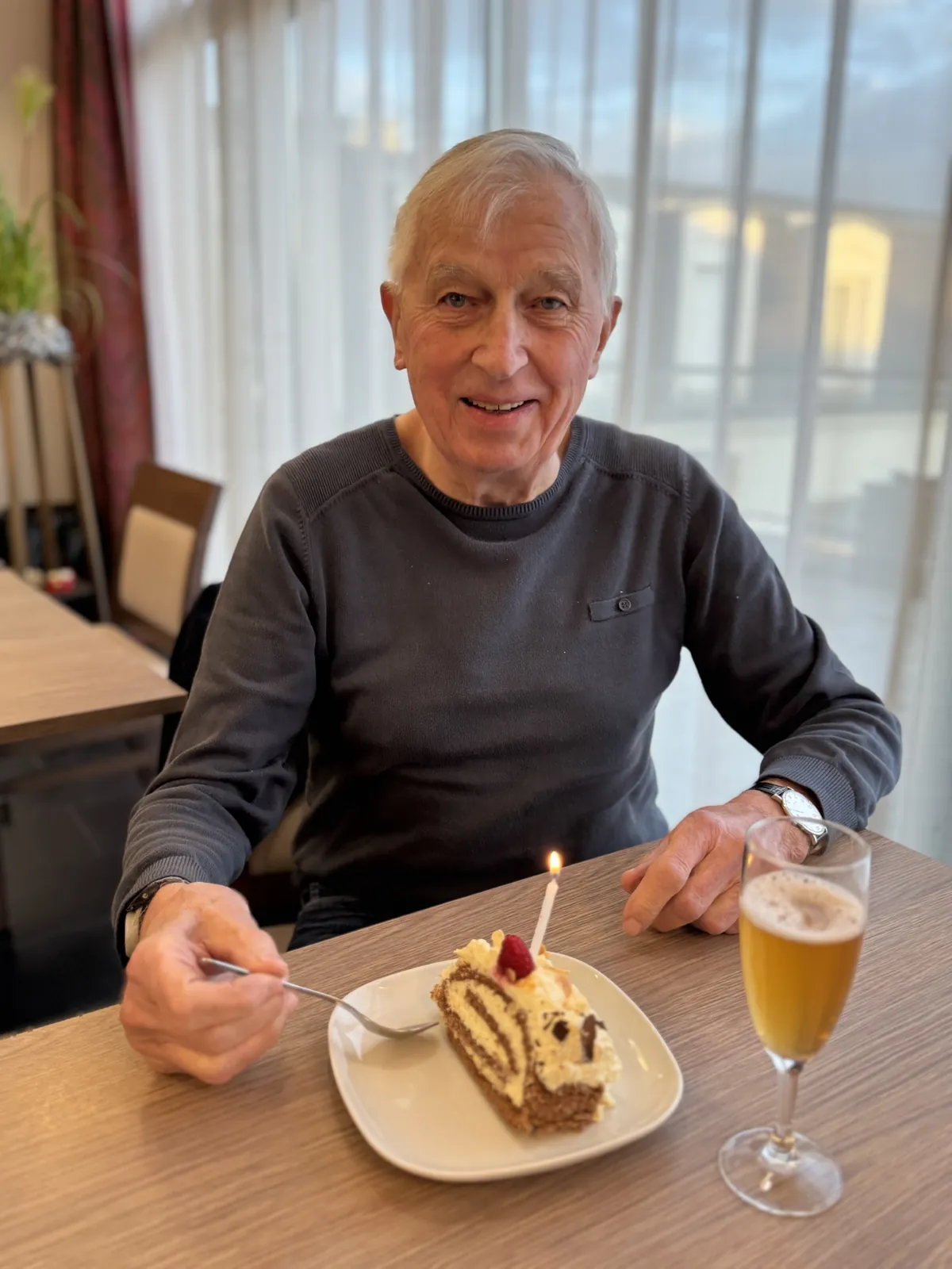  Fête des Anniversaires à la résidence ! 