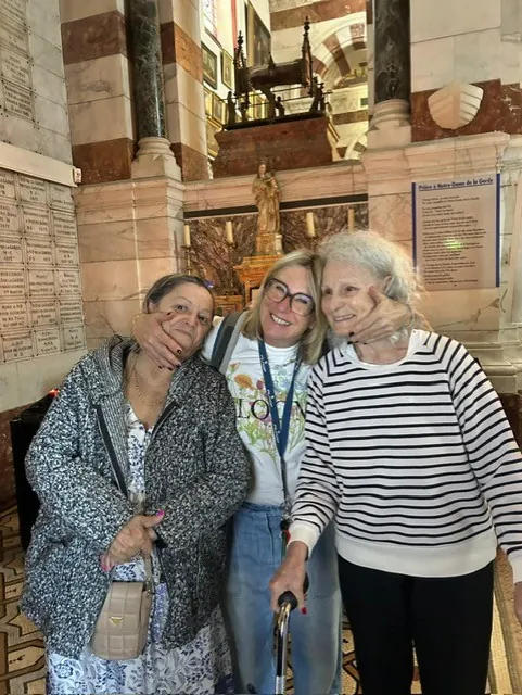 Escapade marseillaise de la corniche a Notre-Dame  de la garde avec nos résidents Mazargues 13009