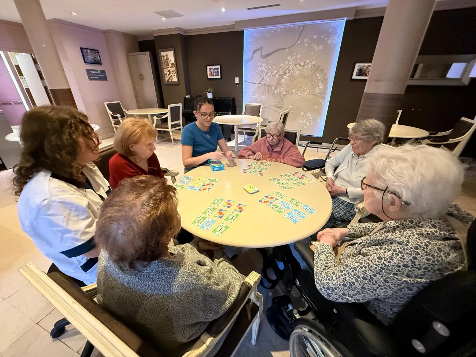 Partie de cartes endiablée !