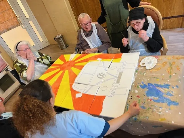 LES ATELIERS D'ART THERAPIE DE LA RESIDENCE ELEUSIS DE POISSY