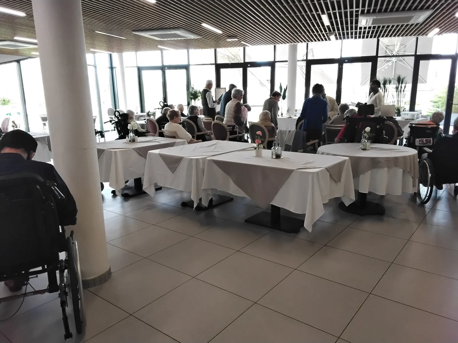 La messe avec le Père Séraphin