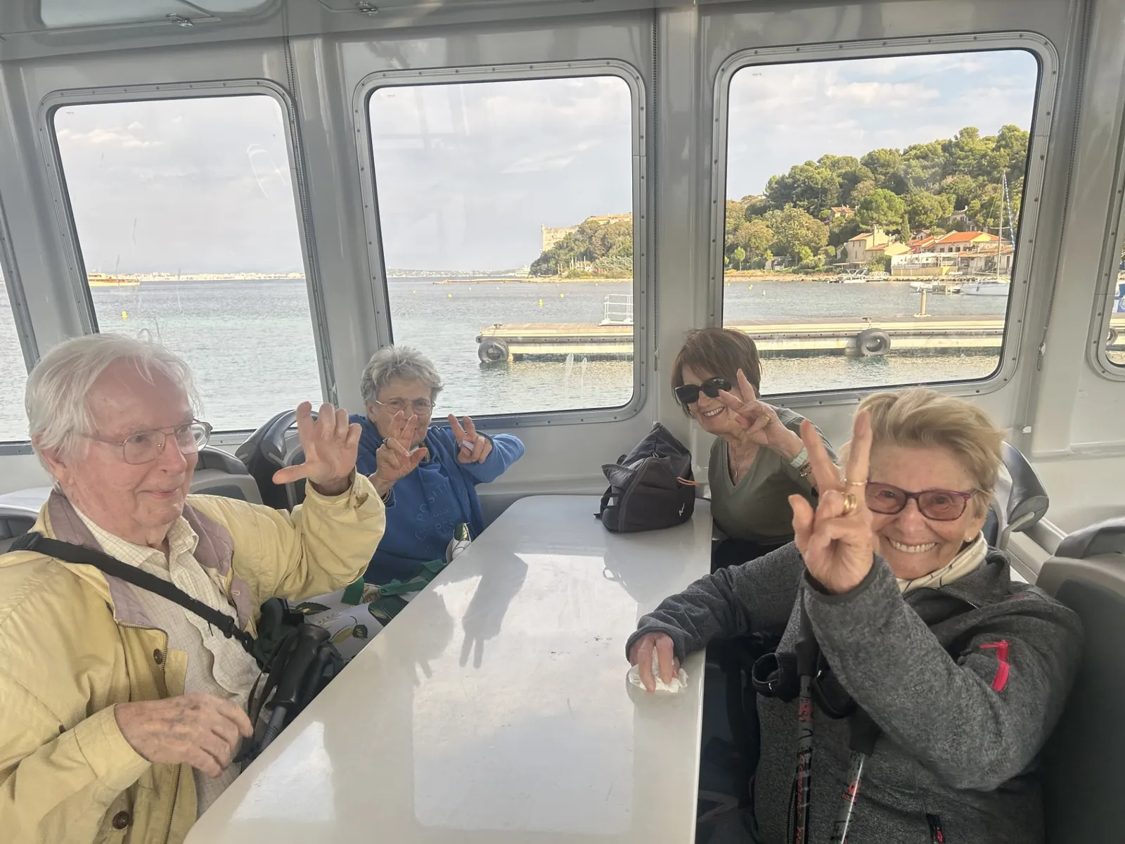 Club randonnée sur l'île sainte Maguerite