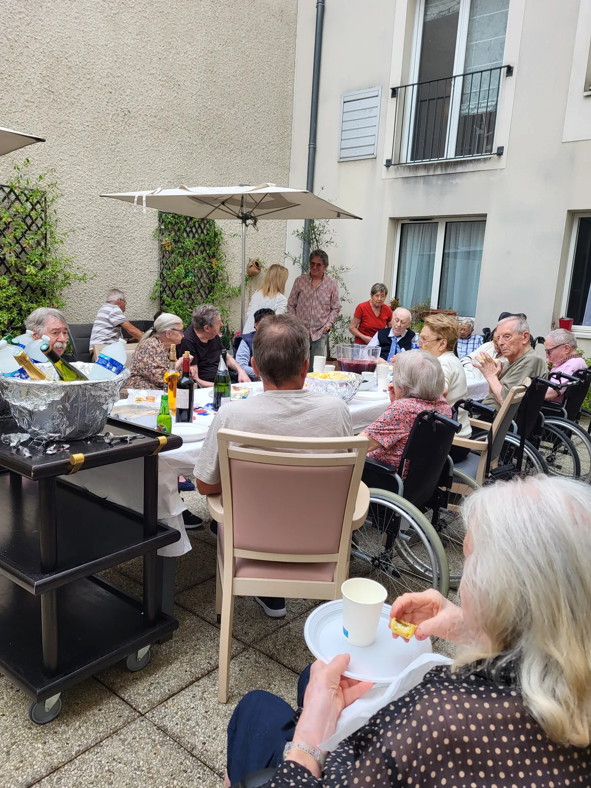 La fête du 14 juillet à la résidence,  Apéro