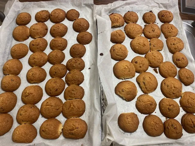 ATELIER PATISSERIE POUR REGALER LES ENFANTS DE L'ECOLE