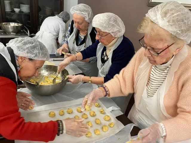 ATELIER PATISSERIE POUR REGALER LES ENFANTS DE L'ECOLE
