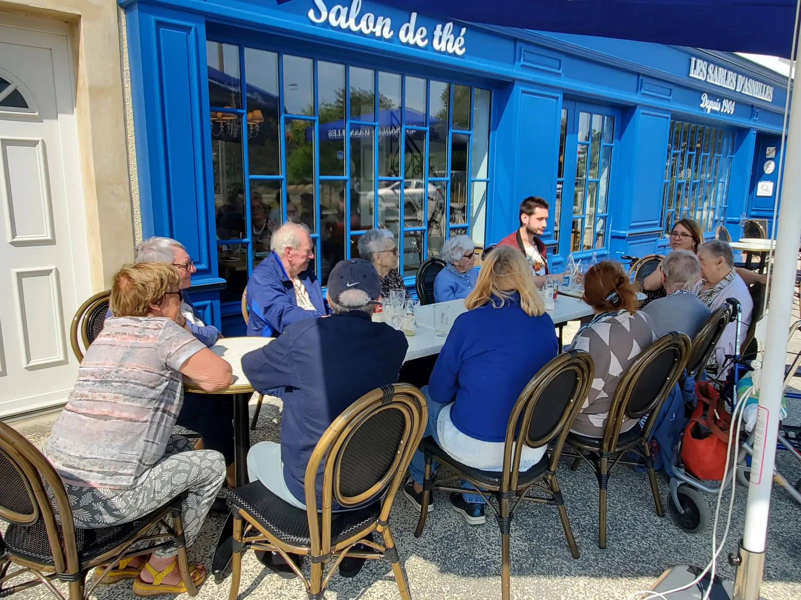 Une sortie ensoleillée au salon de thé d’Asnelle