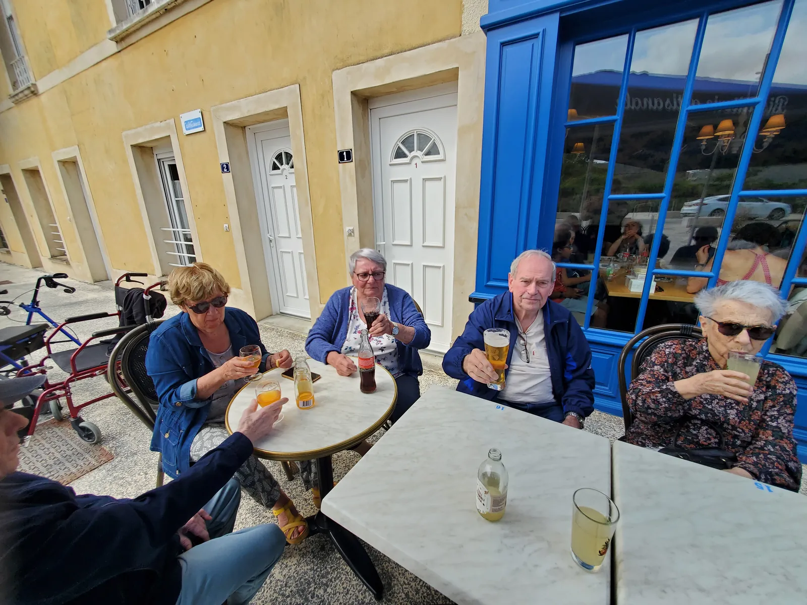 Une sortie ensoleillée au salon de thé d’Asnelle