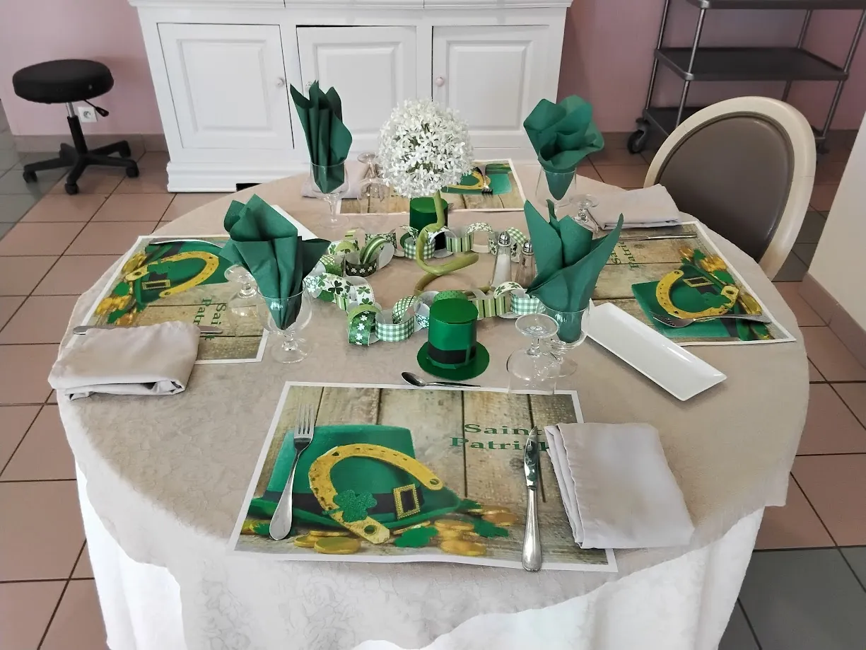  Célébrons la Saint-Patrick avec un Repas Irlandais Festif