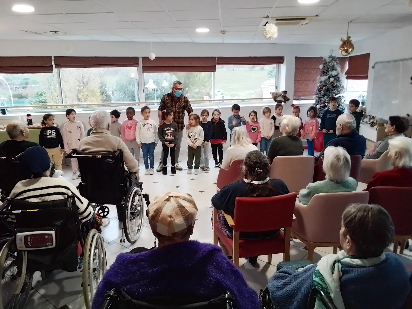 RENCONTRE INTERGENERATIONNELLE AVEC L'ÉCOLE PREVERT