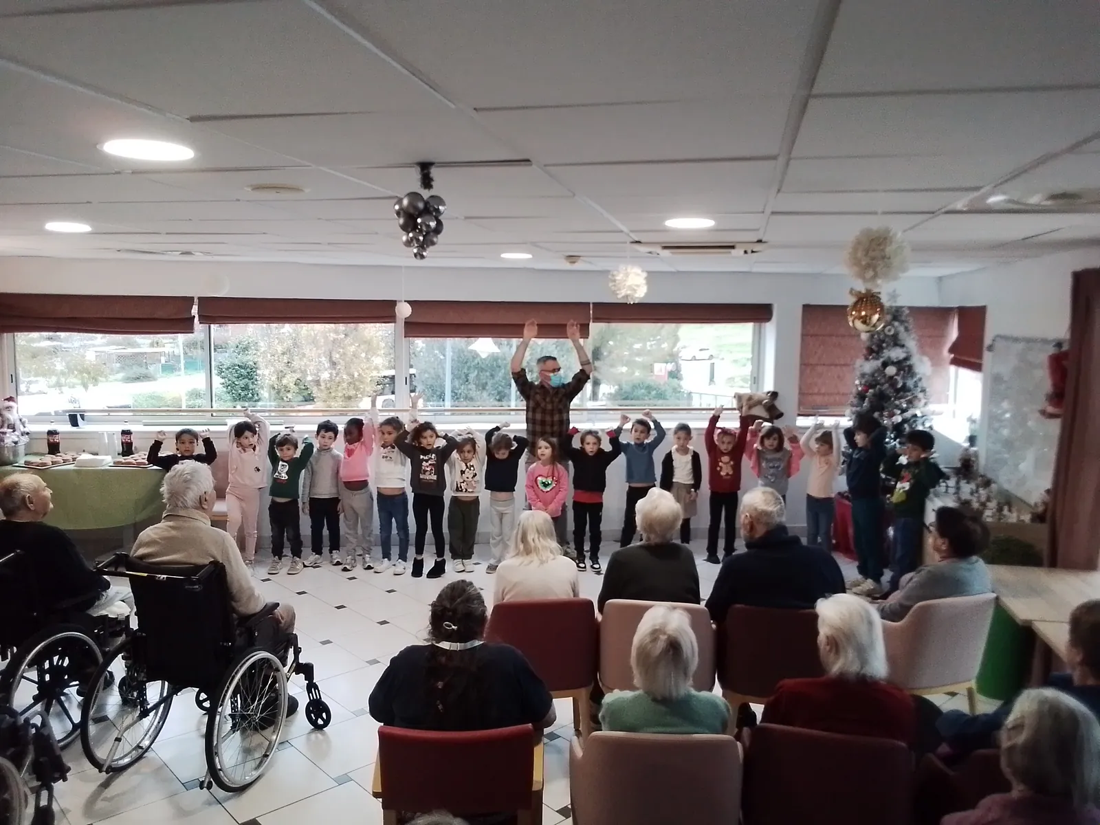RENCONTRE INTERGENERATIONNELLE AVEC L'ÉCOLE PREVERT