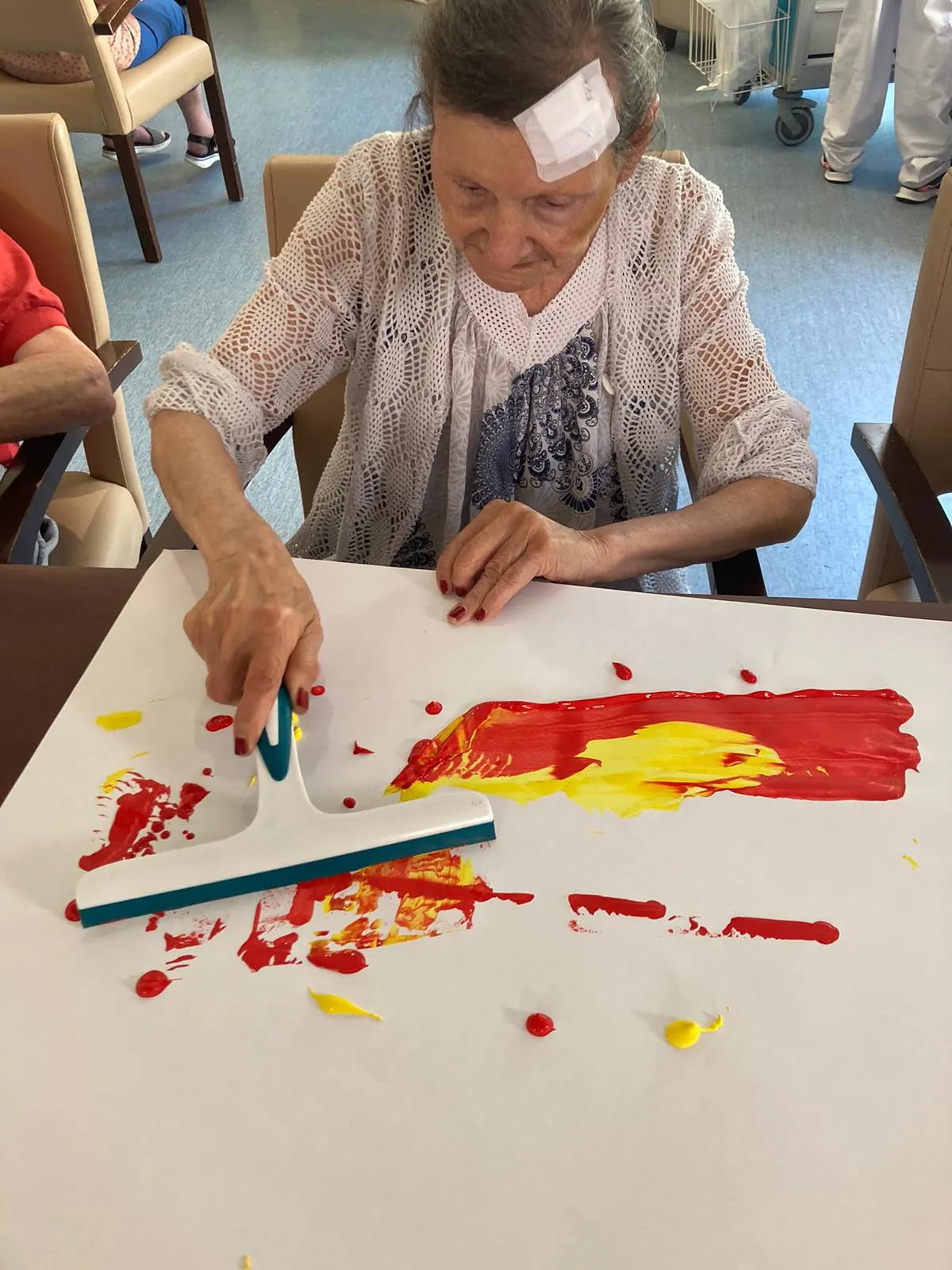 Ateliers manuels à Sormiou et à l'unité de vie protégée. 