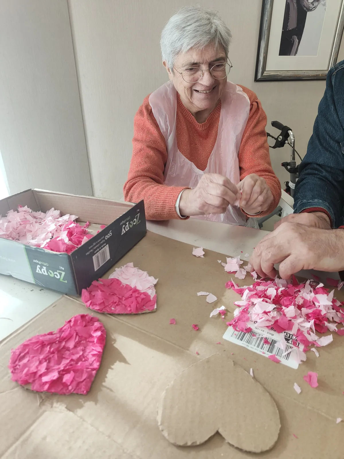 La saint Valentin approche, les résidents retroussent leurs manches ! 