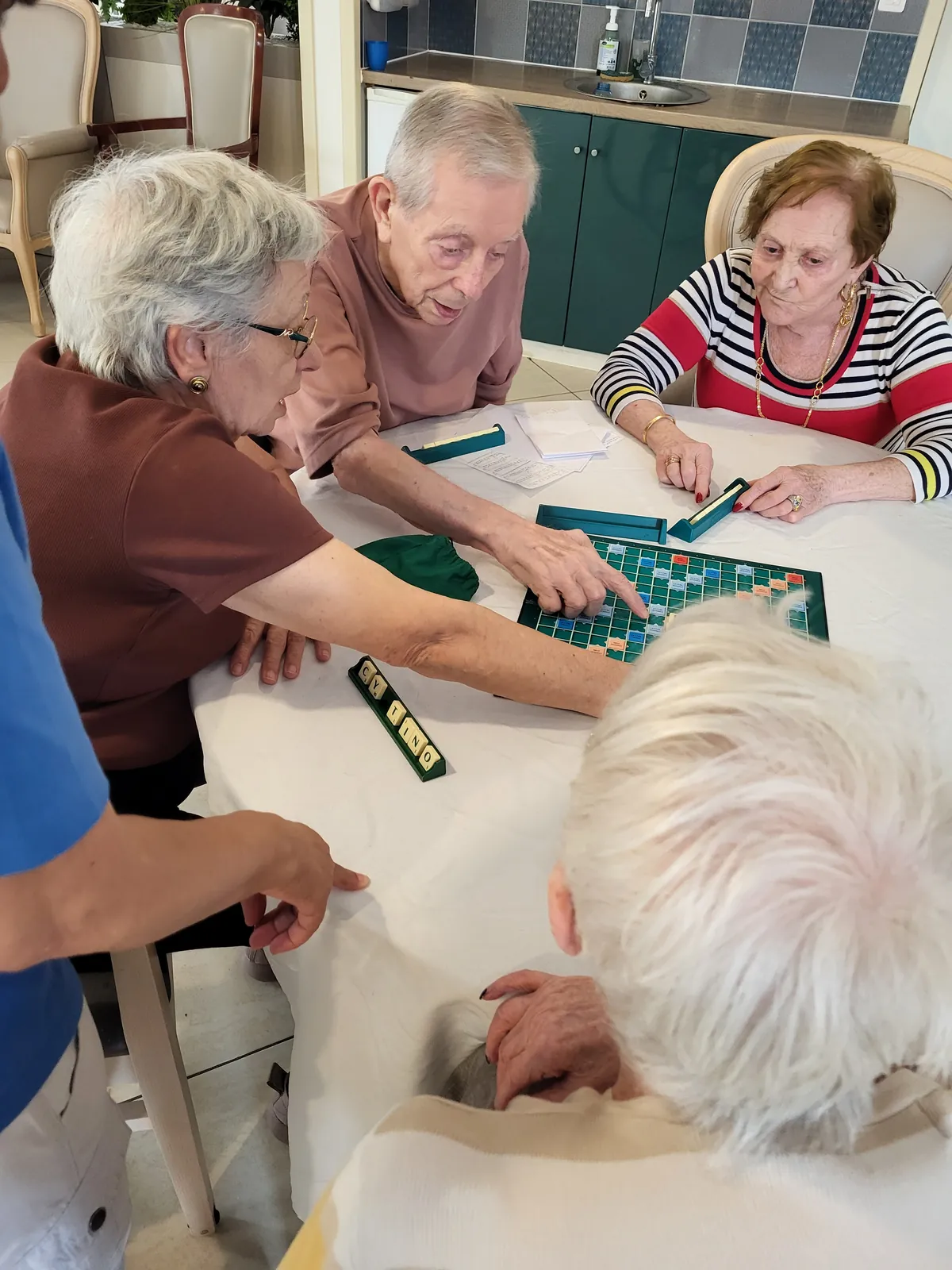 le scrabble a la résidence les Adrets 