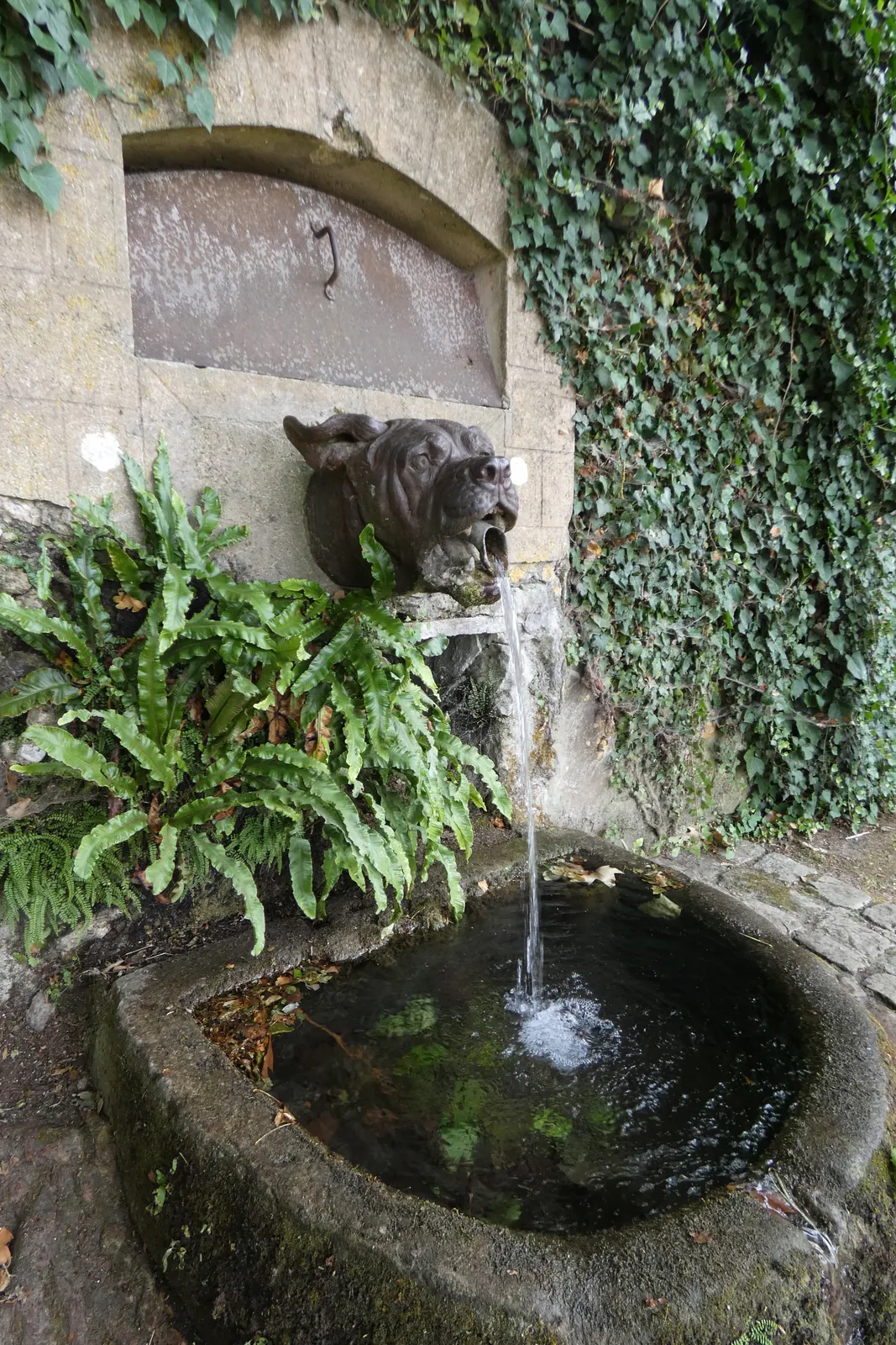 À la découverte d'une fontaine légendaire