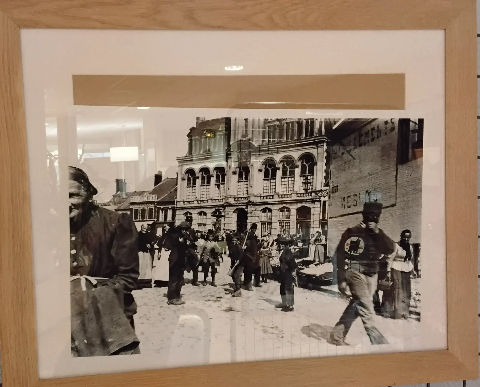 Atelier "Exposé sur l'évolution des commerces anciens BOHAIN en Vermandois"
