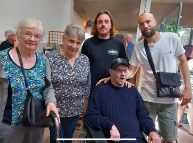 Mr Audin mis à l'honneur par le conseil municipal. 