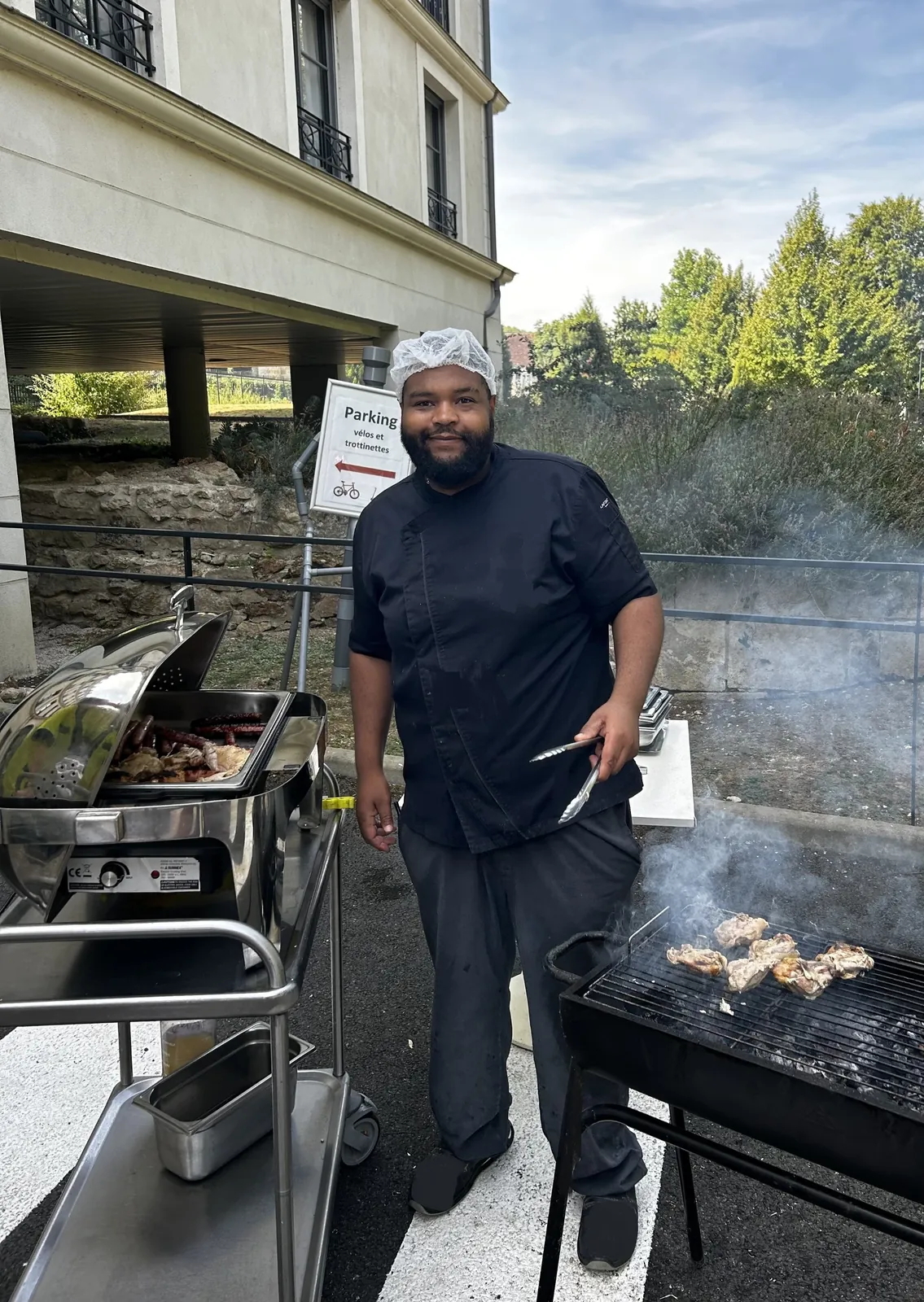 Barbecue dans le parc de la résidence