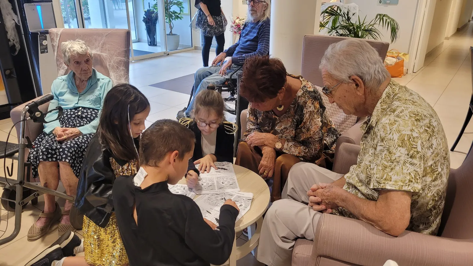 Atelier Halloween avec les enfants de l'école internationale Pain de Sucre