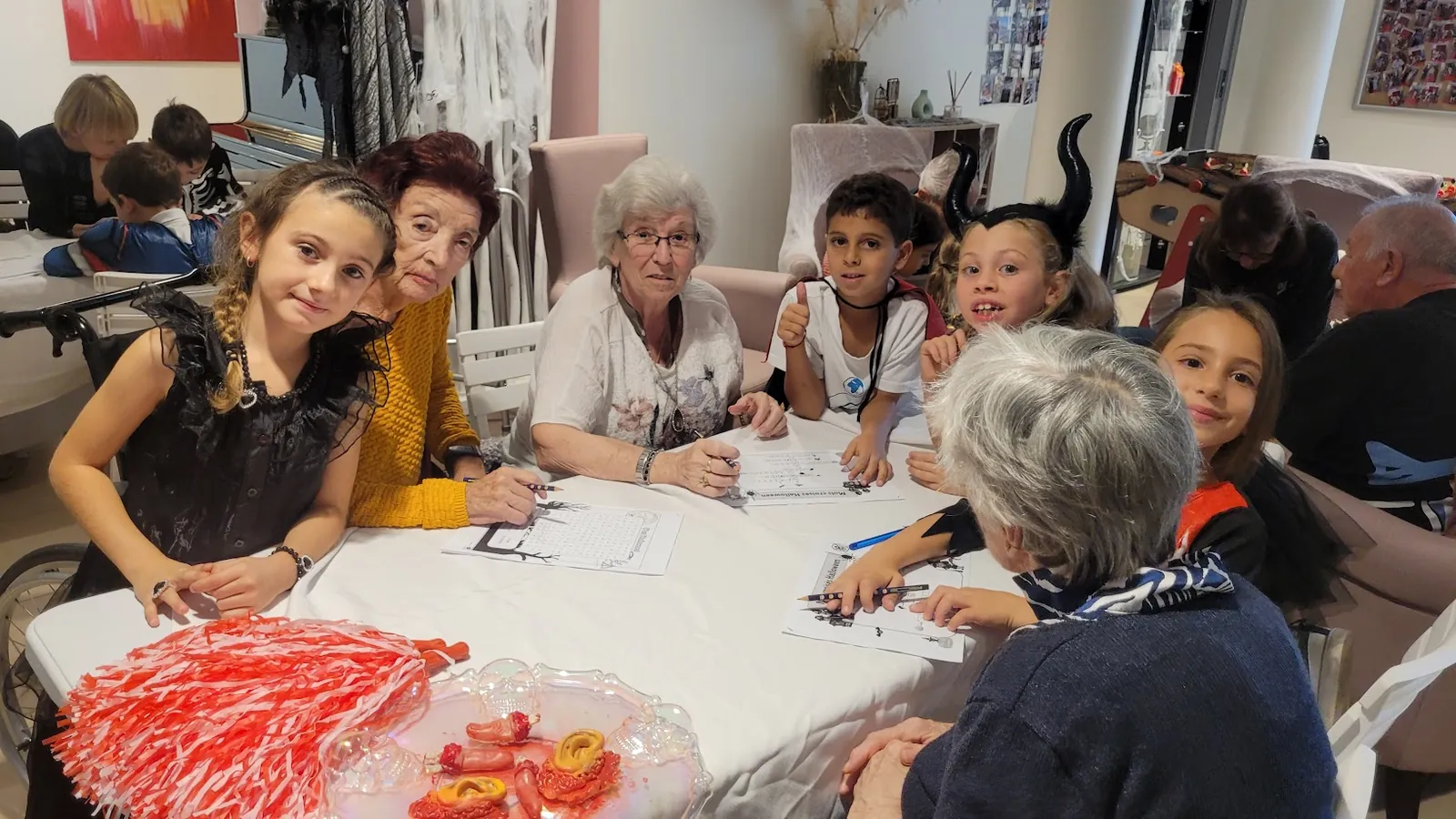 Atelier Halloween avec les enfants de l'école internationale Pain de Sucre