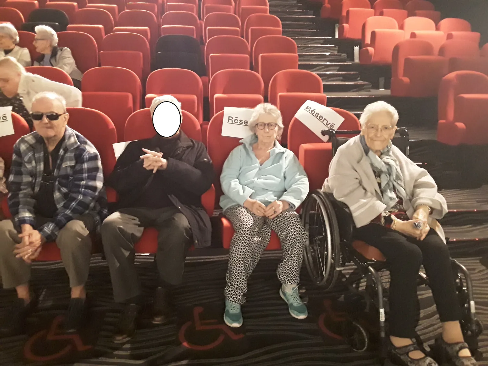 Sortie cinéma "Maison de retraite 2"