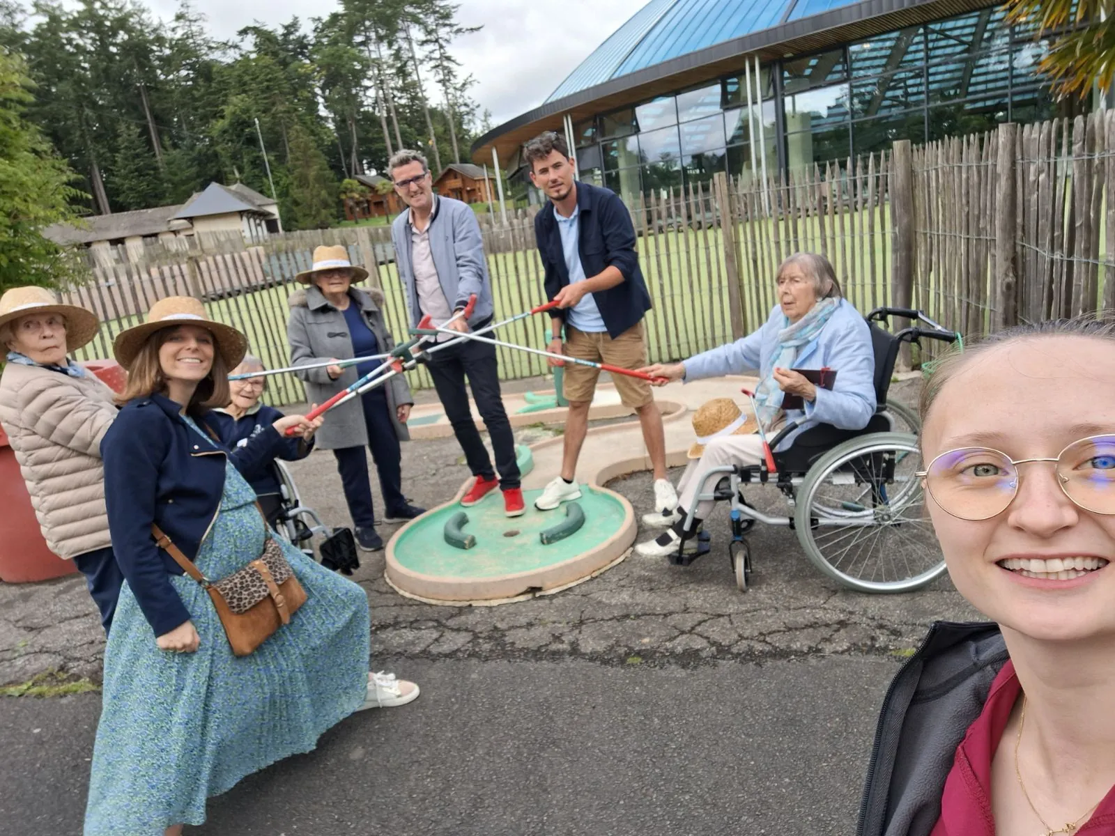 Un Séjour Inoubliable au Domaine des Ormes à Dol de Bretagne pour 4 résidentes de la résidence Medicis à Carpiquet