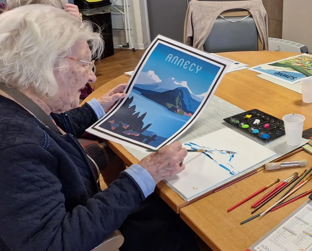 La neige s'invite sur Grandcamp-Maisy en ce début d'année 2024, la créativité en éveil