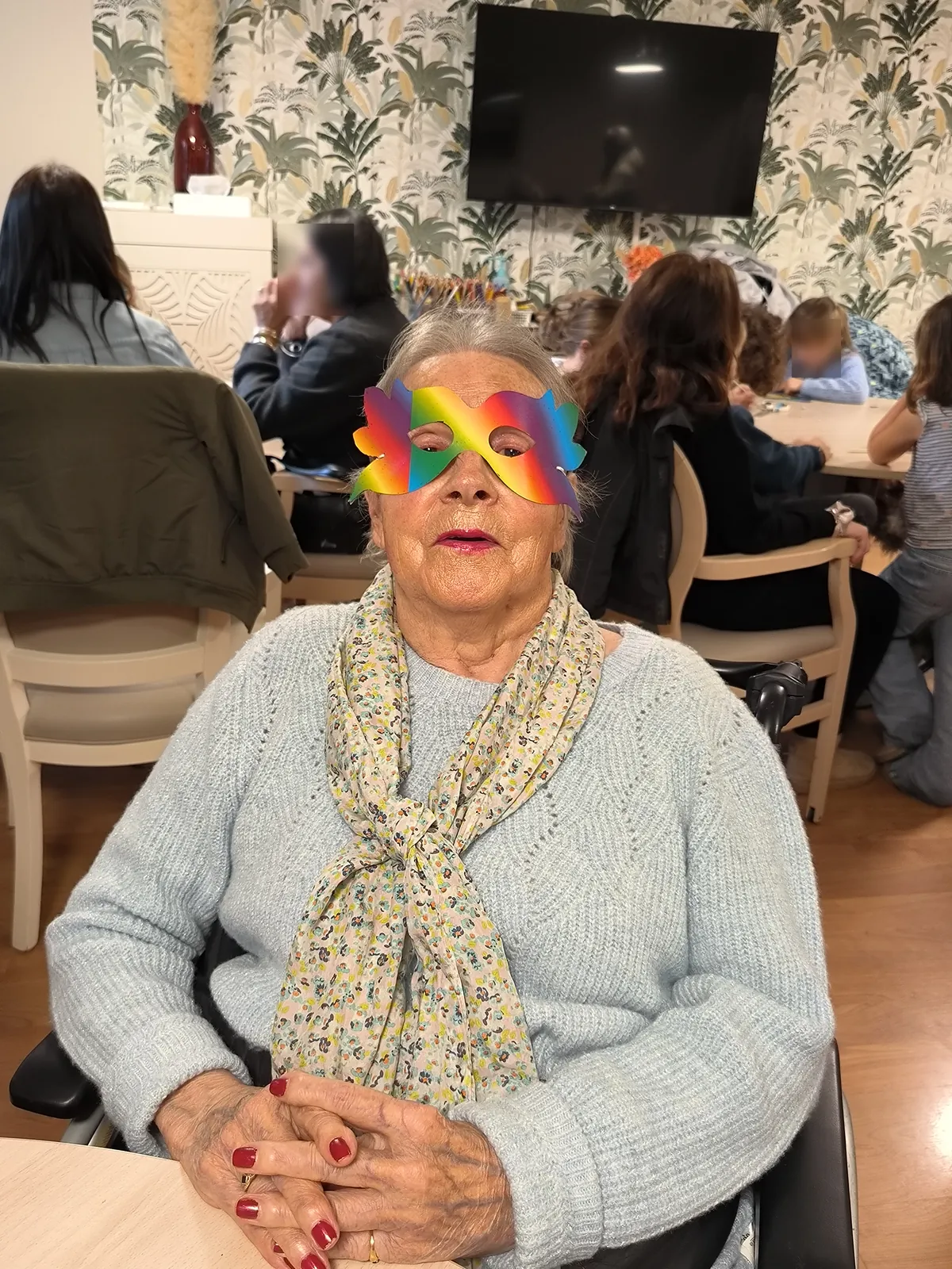 Mercredi après-midi : rencontre intergénérationnelle autour des masques de carnaval