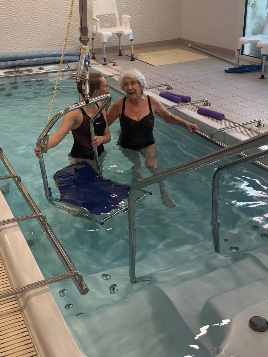 Balnéothérapie et APA : un duo au service du bien-vieillir