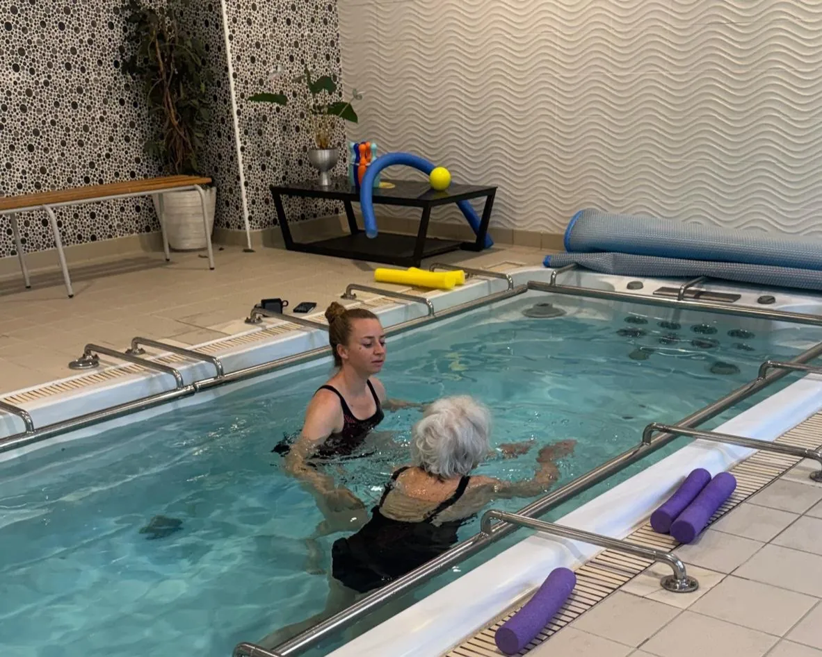 Balnéothérapie et APA : un duo au service du bien-vieillir