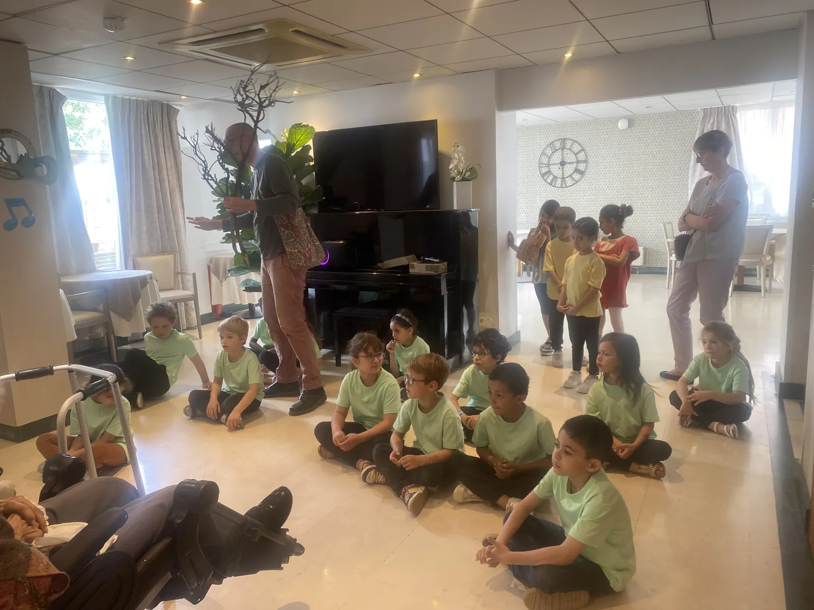 LA CLASSE C.P. DE L’ÉCOLE VOLTAIRE AUX MARINES