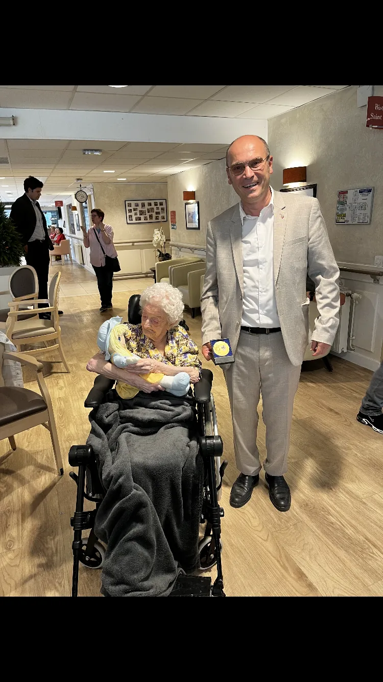 105 Ans de Madame MOYAERT 