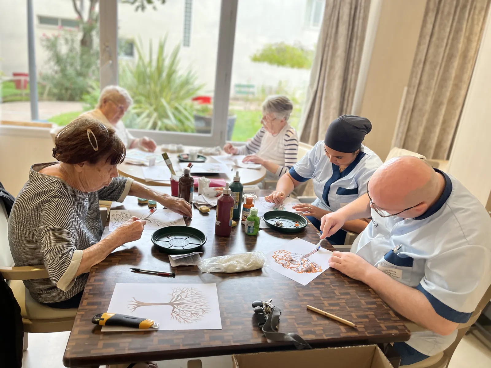 LES ARTS CREATIFS ET VISUELS AUX MARINES