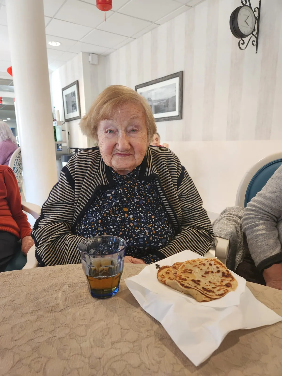 La Chandeleur à l'EHPAD Les Tourterelles d'Esbly