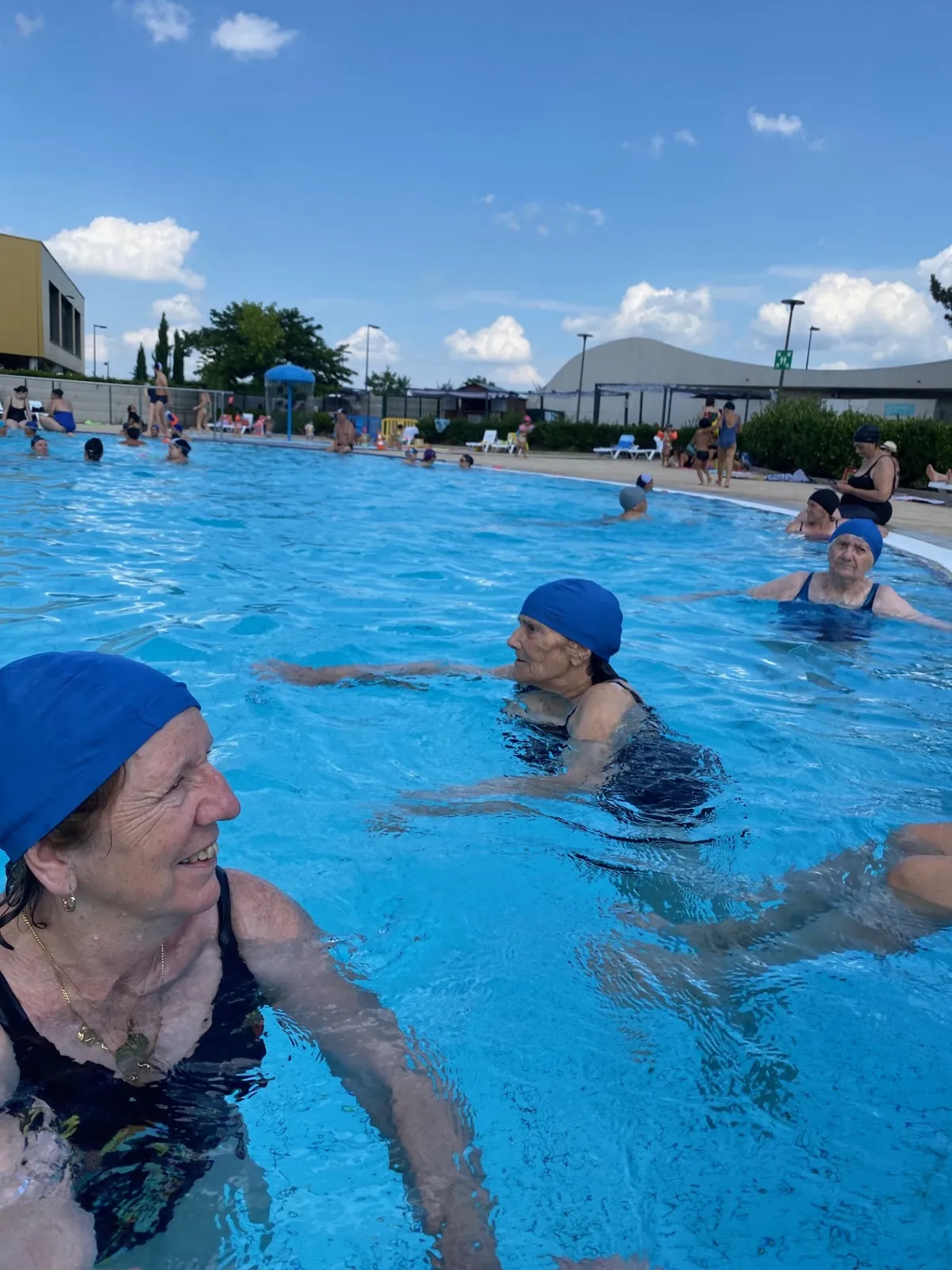 Sortie piscine pour les résidents des Terrasses de l'Etoile !