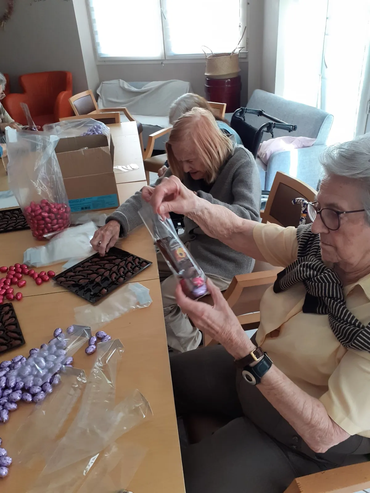 L'esprit de Pâques illumine la résidence : Partage de Joie et de Douceurs Chocolatées