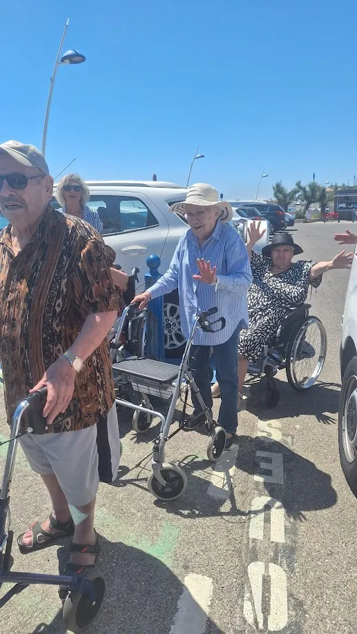 Un avant-gout d'été : Sortie au bord de l'eau à Sausset les pins 