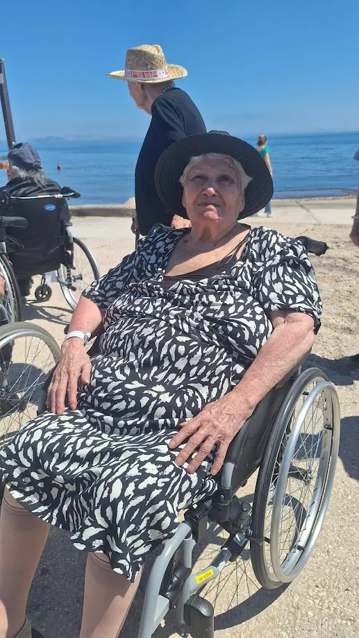 Un avant-gout d'été : Sortie au bord de l'eau à Sausset les pins 