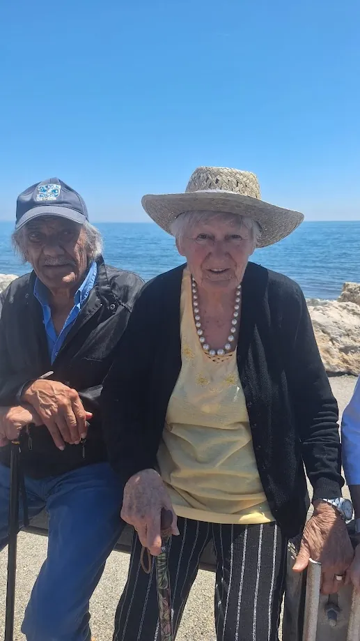 Un avant-gout d'été : Sortie au bord de l'eau à Sausset les pins 