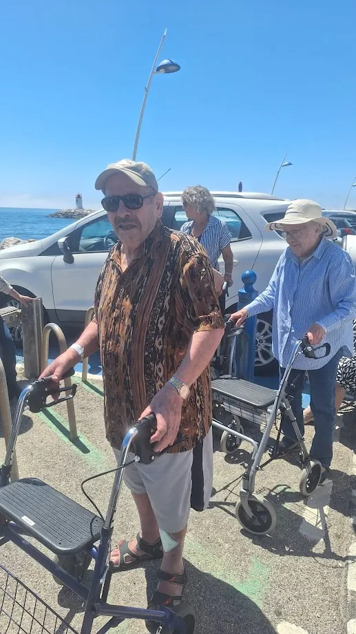 Un avant-gout d'été : Sortie au bord de l'eau à Sausset les pins 