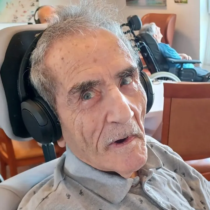 L'ATELIER D'ECOUTE MUSICALE PERSONNALISEE DE LA RESIDENCE ELEUSIS DE POISSY