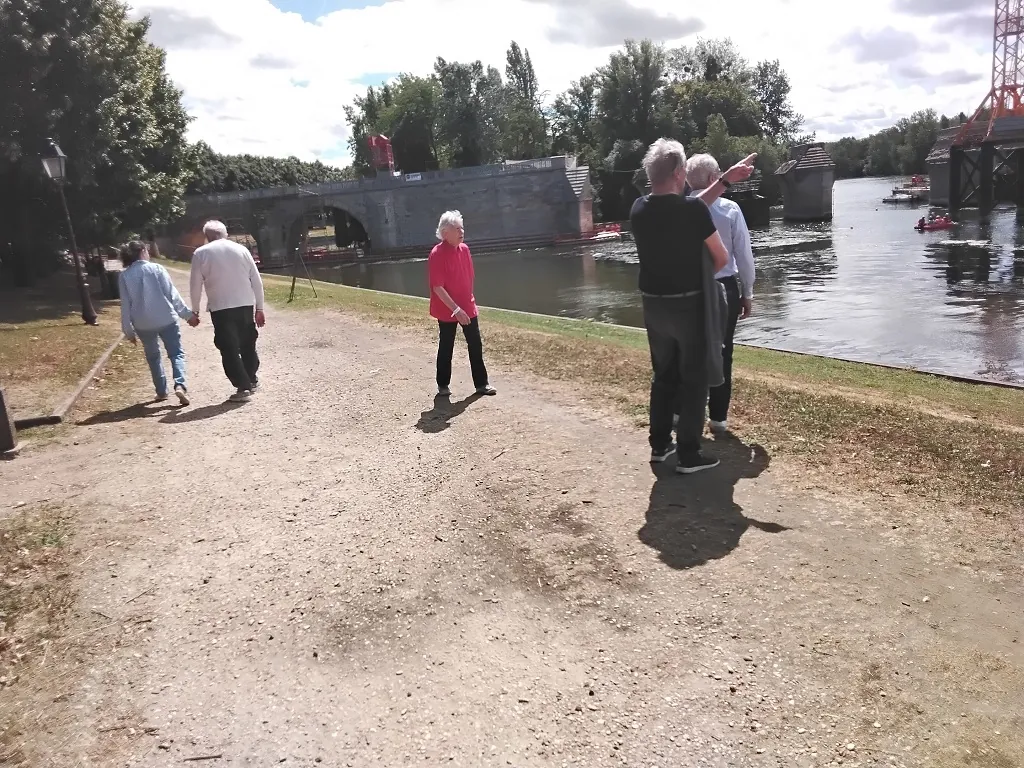 Quand on s'promène au bord de l'eau....