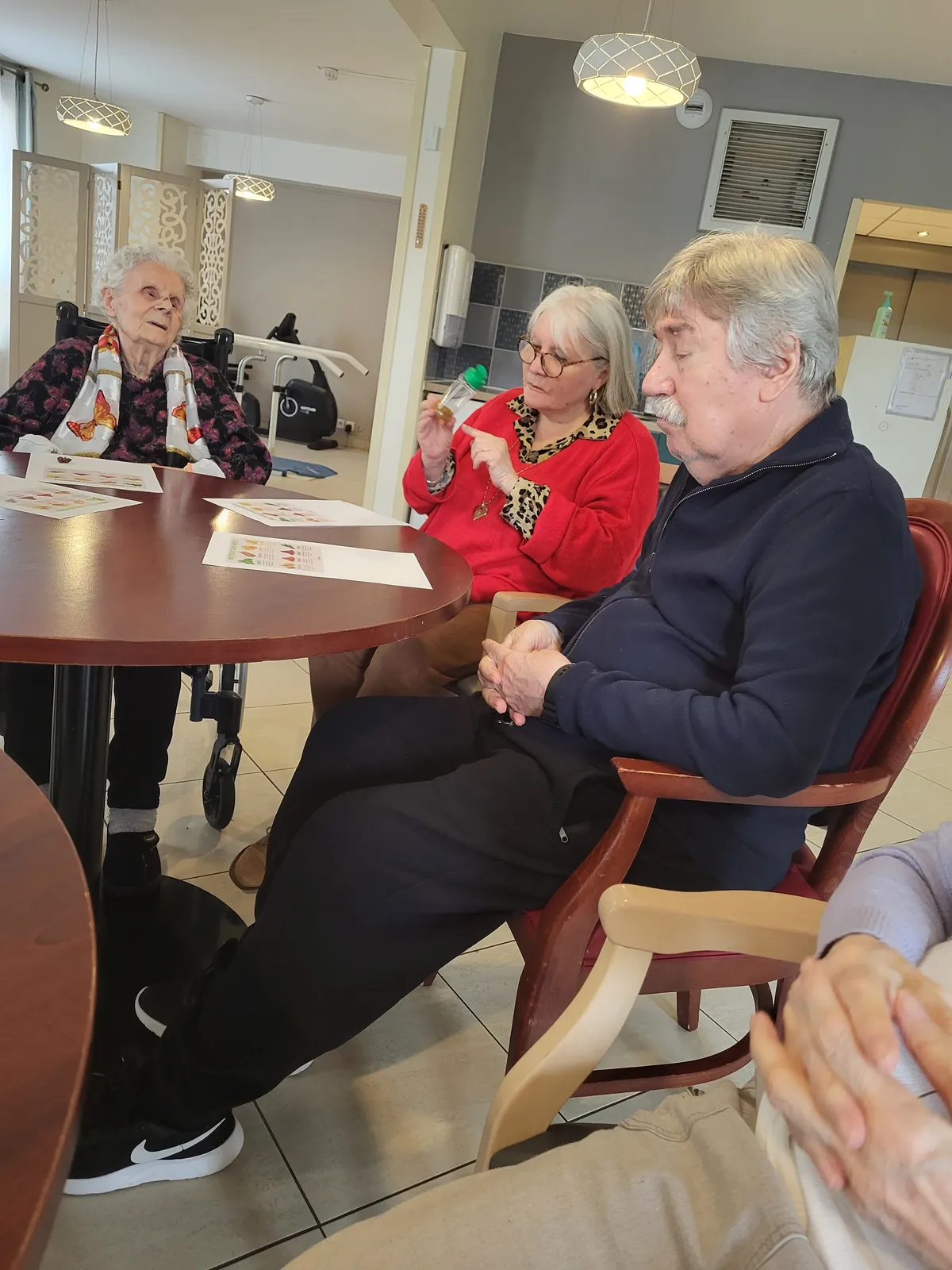 L'atelier autour des épices a la résidence les adrets 