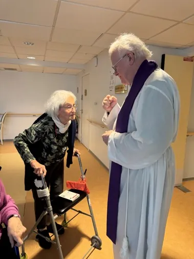 Messe à la résidence.
