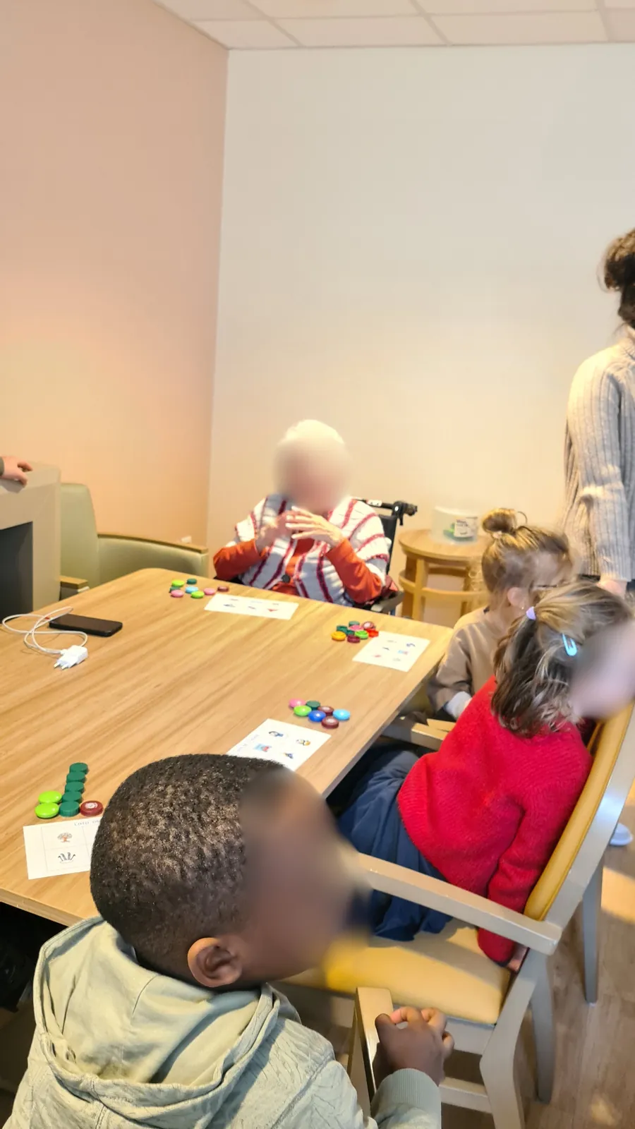 Echange intergénérationnel avec l'accueil de loisirs 06/03 
