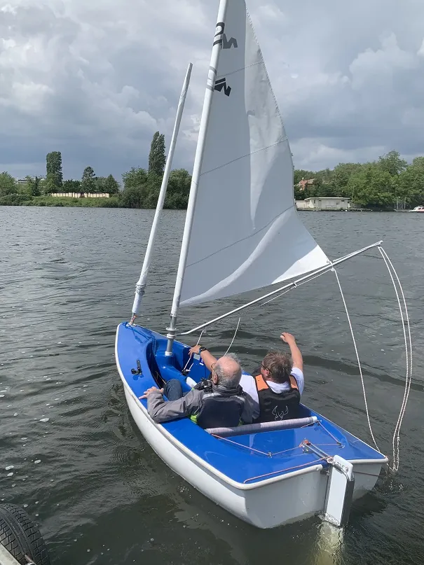 Relais de fl'âme olympique spécial Voile exécuté avec brio !!