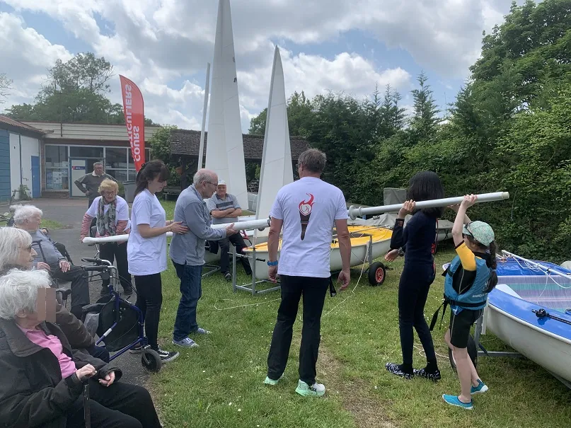 Relais de fl'âme olympique spécial Voile exécuté avec brio !!