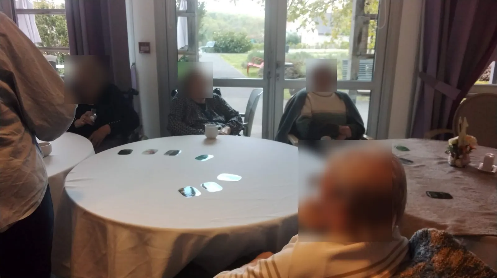 Loto des odeurs : un après-midi sensoriel réussi