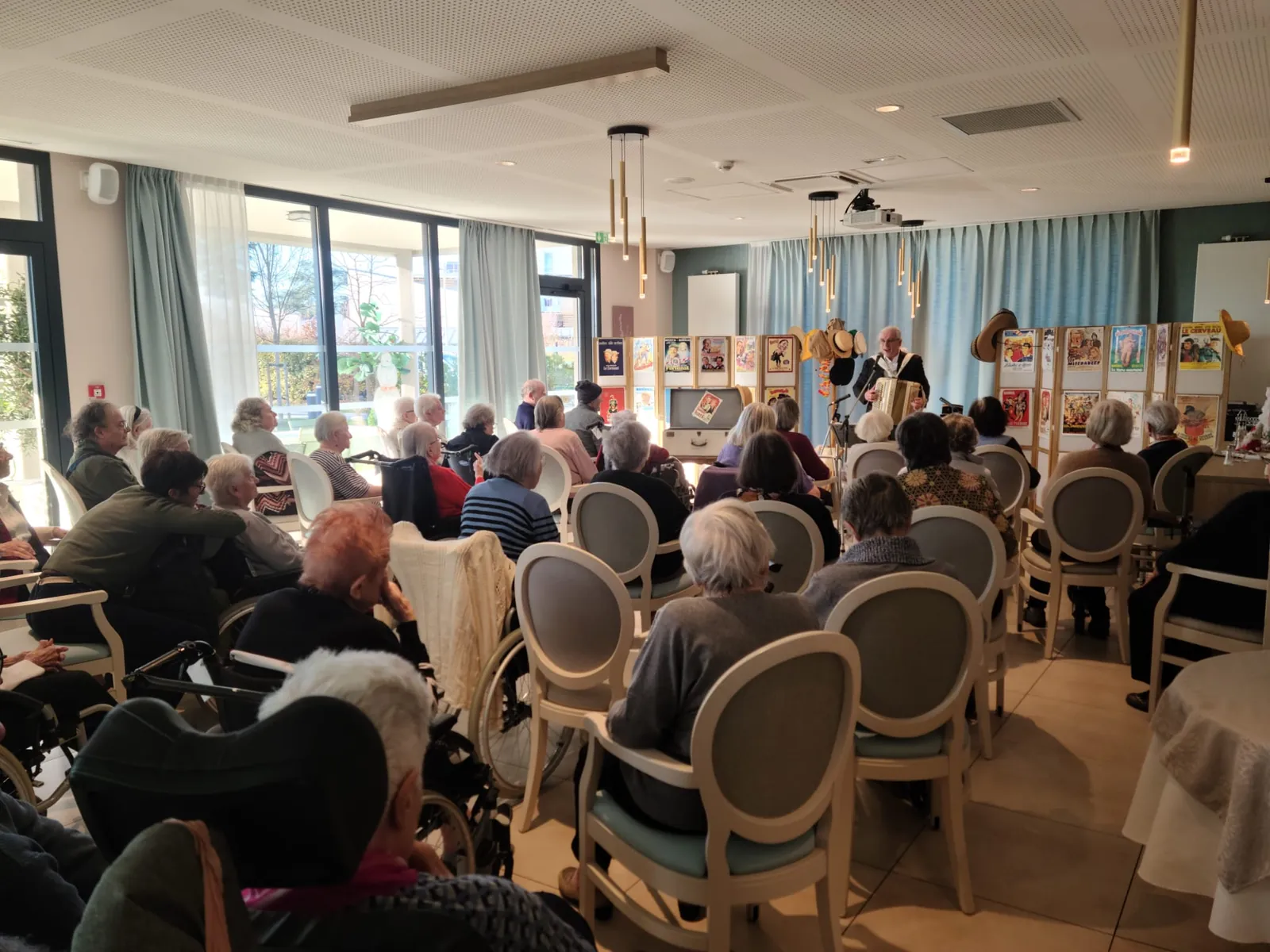 Comédie Musicale à la Résidence Saint Jean - Agen 