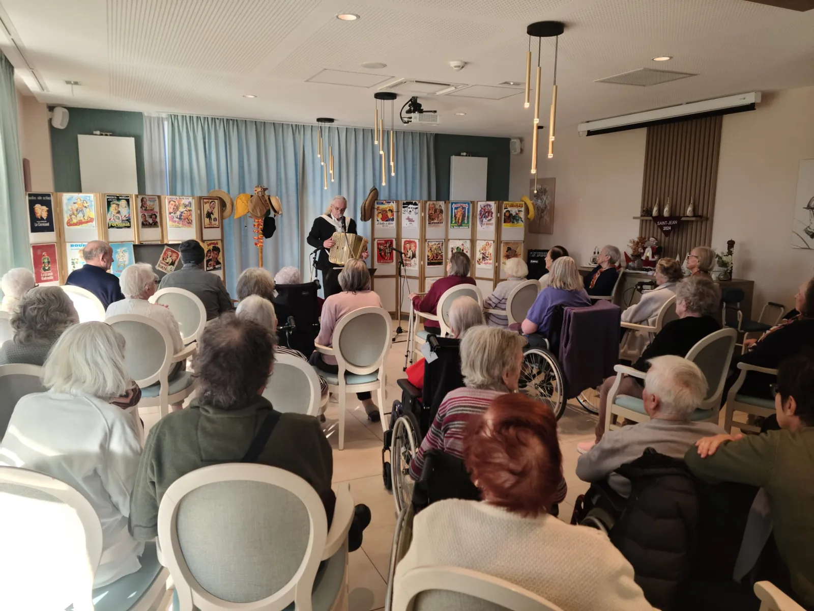 Comédie Musicale à la Résidence Saint Jean - Agen 