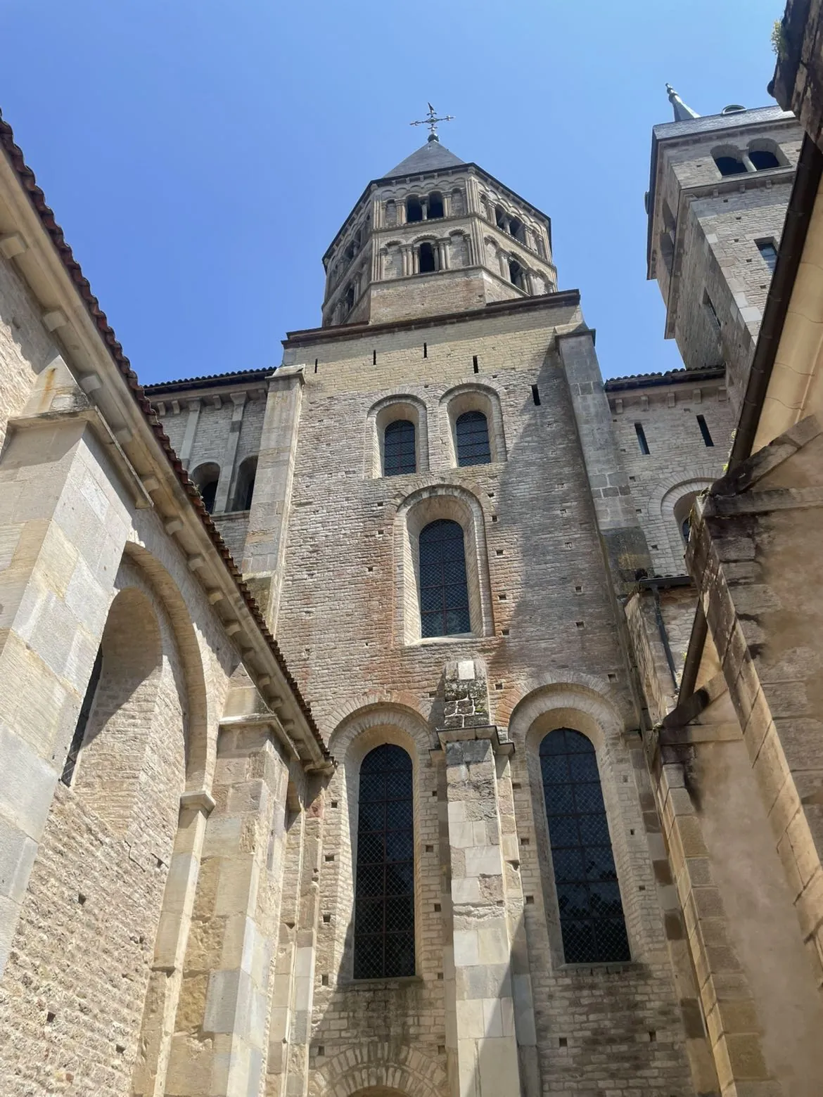 Sortie à Cluny le11/06/2025 – Une journée ensoleillée réussie